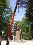 В Івано-Франківську відкрили пам’ятник Тарасові Шевченку