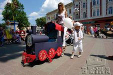 В Івано-Франківську відбувся парад візочків 2011 (ФОТО, ВІДЕО)