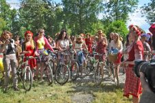 Велопарад дівчат